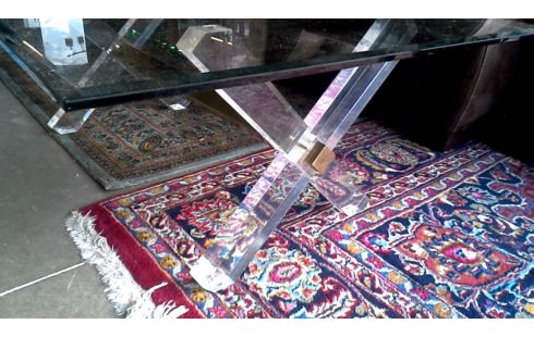 MESA BAJA VASO PLEXIGLÁS