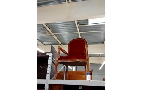 FAUTEUIL VOLTAIRE ROUGE A REFAIRE