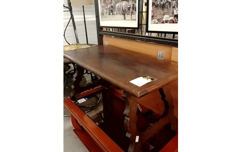 TABLE BASSE CARELLEE