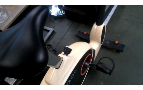 FITNESSTOESTEL FIETS BREMSHEY BF3