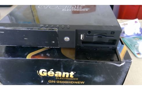 RECEPTEUR TNT GEANT GN