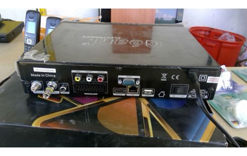 RECEPTEUR TNT GEANT GN