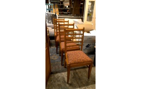 LOT DE 4 CHAISES  VINTAGES