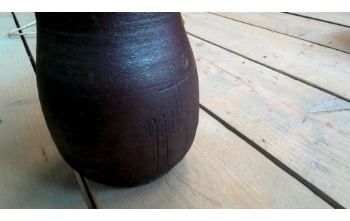 JARRÓN CERÁMICO FIRMADO