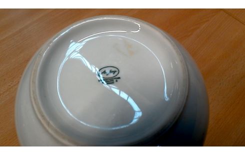 FLORERO PARA UNA SOLA FLOR PORCELANA