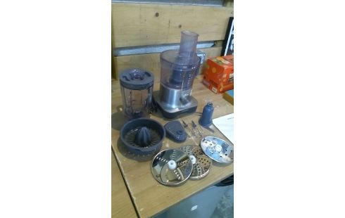 ROBOT MENAGER KENWOOD