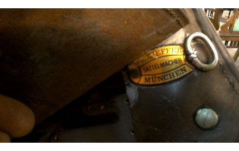 PFERDESATTEL, , STÄNDER