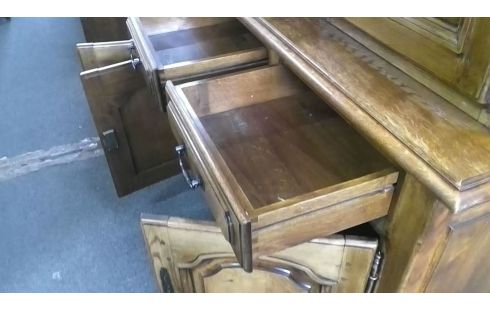 GESCHIRRSCHRANK EICHE