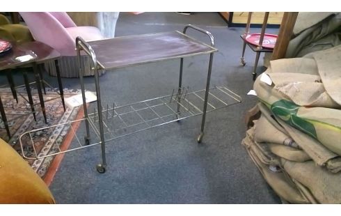 SERVIERTISCH AUF ROLLEN, , TÜR