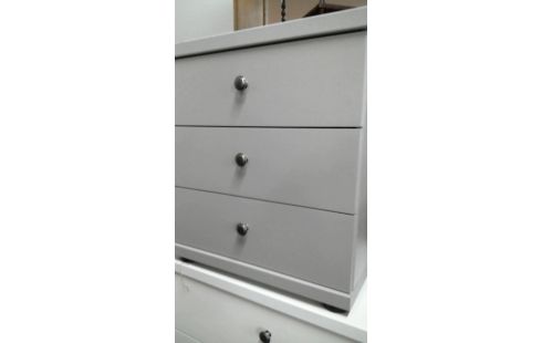 HOOFDEINDE NACHTKASTJE