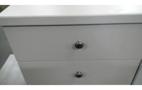 HOOFDEINDE NACHTKASTJE