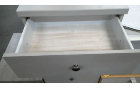 HOOFDEINDE NACHTKASTJE