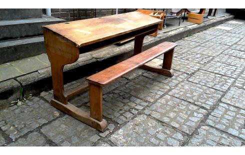 ATRIL DE ESCUELA 380V