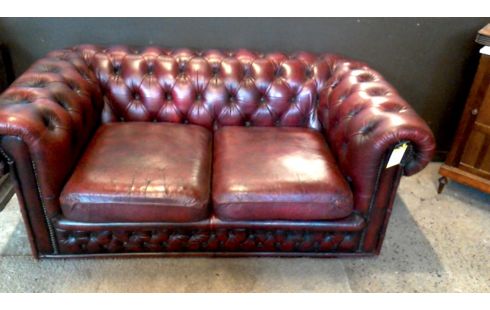 CANAPE CHESTERFIELD 2