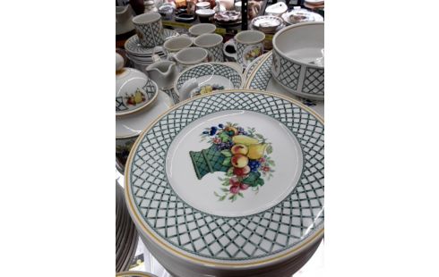 SERVICE VAISSELLE VILLEROY ET BOSCH "BASKET" .