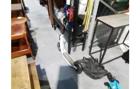 TROTTINETTE OXELO TOWN 9