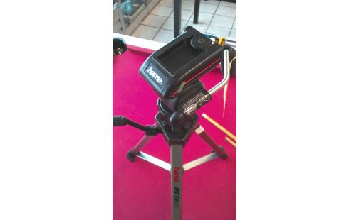 TREPIED PHOTO HAMA BETA 50 EN L'ETAT