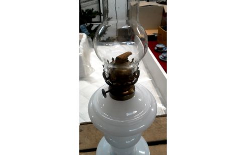 LÁMPARA DE ACEITE BLANCA, , OPALINA