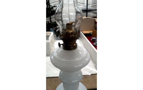 LÁMPARA DE ACEITE BLANCA, , OPALINA