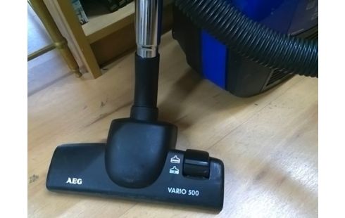 ASPIRATEUR AEG VAMPYR TC120 1500W