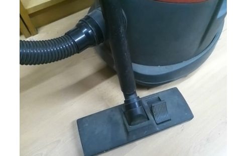 ASPIRATEUR POUSSIERE ET EAU AQUA VAC PRO 200