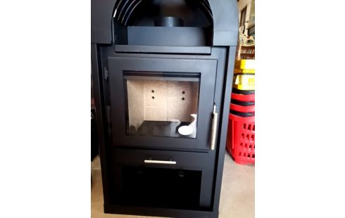 POELE A BOIS 6KW TOUT FEU TOUT FLAMME