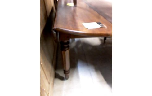 TABLE RONDE STYLE HENRI II NOYER + 4 ALL .