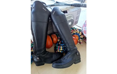 BOTTES D'EQUITATION TAILLE 37
