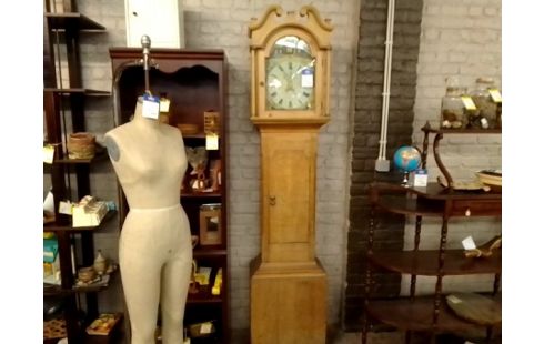 HORLOGE DE PARQUET PIN