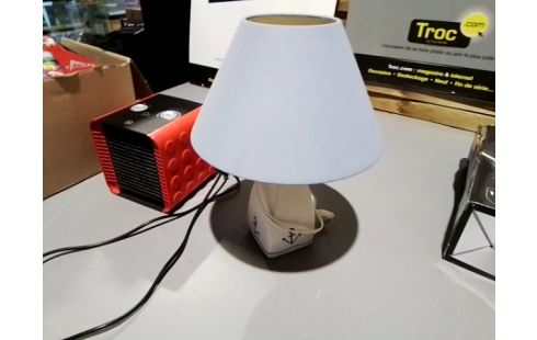 LAMPE PIED BLANC ANCRE AJ BLEU