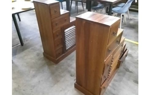 MEUBLE ESCALIER BOIS EXOTIQUE