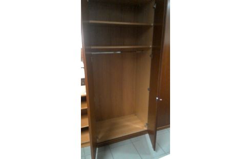 KLEERKAST KERSELAAR 5 DEUREN HULSTA