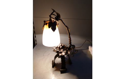 LAMPE TULIPE PATE DE VERRE