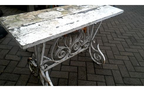 GARTENTISCH MET WEISS SCHMIEDEEISEN, , HOLZ