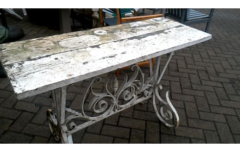 GARTENTISCH MET WEISS SCHMIEDEEISEN, , HOLZ