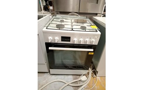 CUISINIERE PLAQUE À GAZ ET FOUR ÉLECTRIQUE ELECTROLUX ACC EN RÉSERVE
