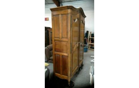 ARMOIRE ILE ET VILAINE