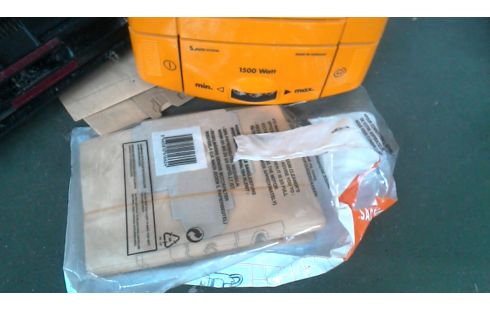 STAUBSAUGER AEG GELB