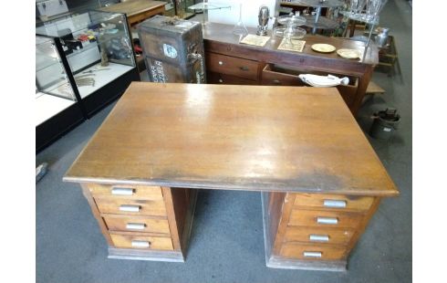 BUREAU CHENE ANNEES 30