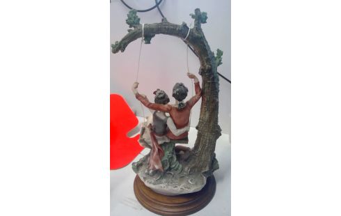 BEELD ARMANI KOPPEL OP