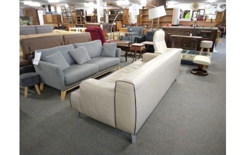 CANAPE CUIR PIEDS ALU