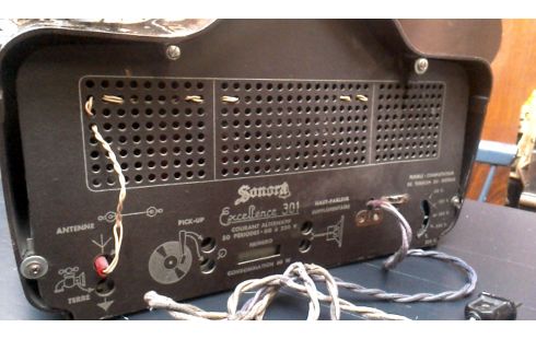 POSTE RADIO BAKELITE STYLE