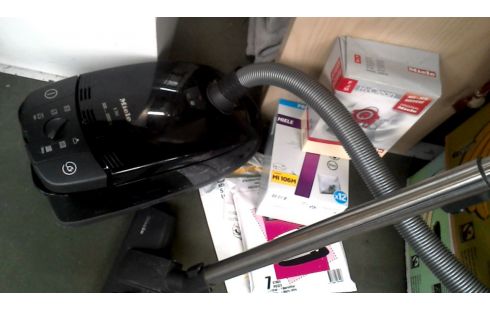 STOFZUIGER MIELE S761 2000W ZWART