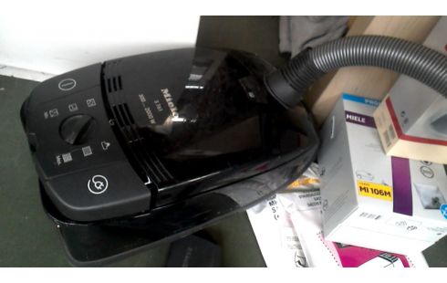 STOFZUIGER MIELE S761 2000W ZWART