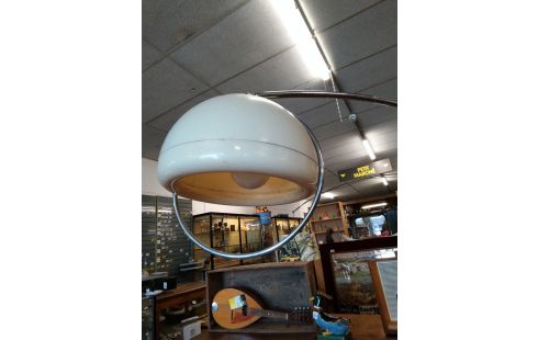 LAMPADAIRE HARVEY GUZZINI GLOBE ABÎMÉ