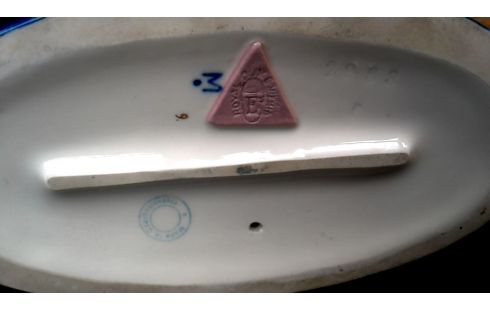 BEELDJE VROUW SCHAPEN ROYAL DUX ECRU KOBALT