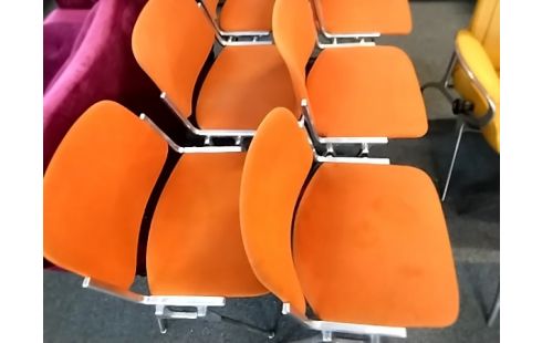 CHAISE ORANGE VINTAGE LOT DE 2