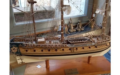 MAQUETTE VOILIER CONCORDE 4