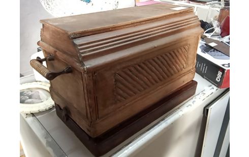 MACHINE A COUDRE ANCIENNE