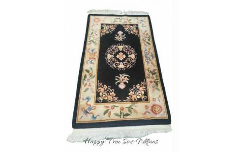 TAPIJT CHINEES ZWART MET BEUGE